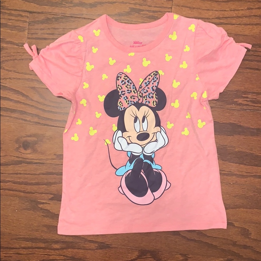 Brand new Minnie Mouse tshirt Disney size 5